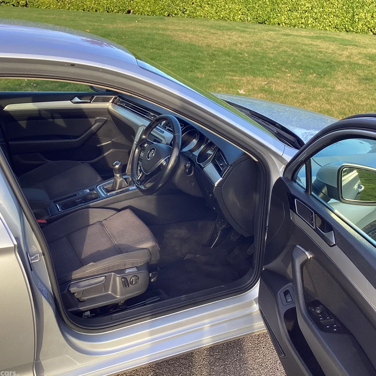 Volkswagen Passat Saloon, Diesel, 2015, Silver
