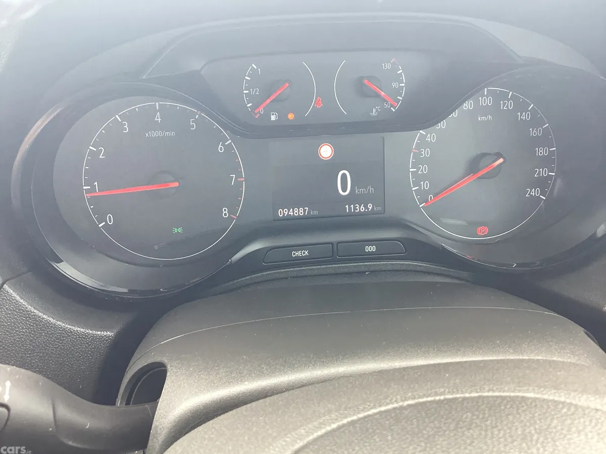 Opel Grandland X SUV, Diesel, 2020, Grey