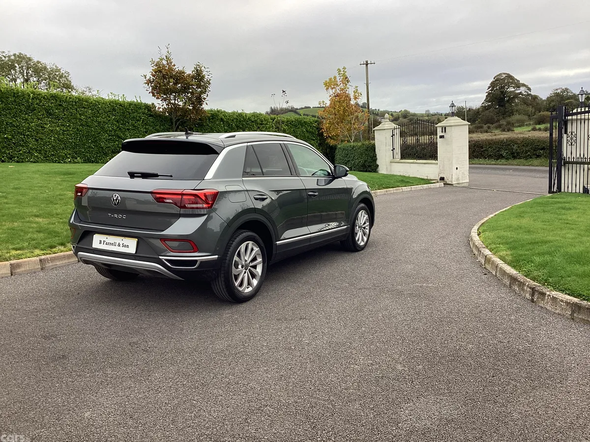 Volkswagen T-Roc SUV, Diesel, 2023, Grey