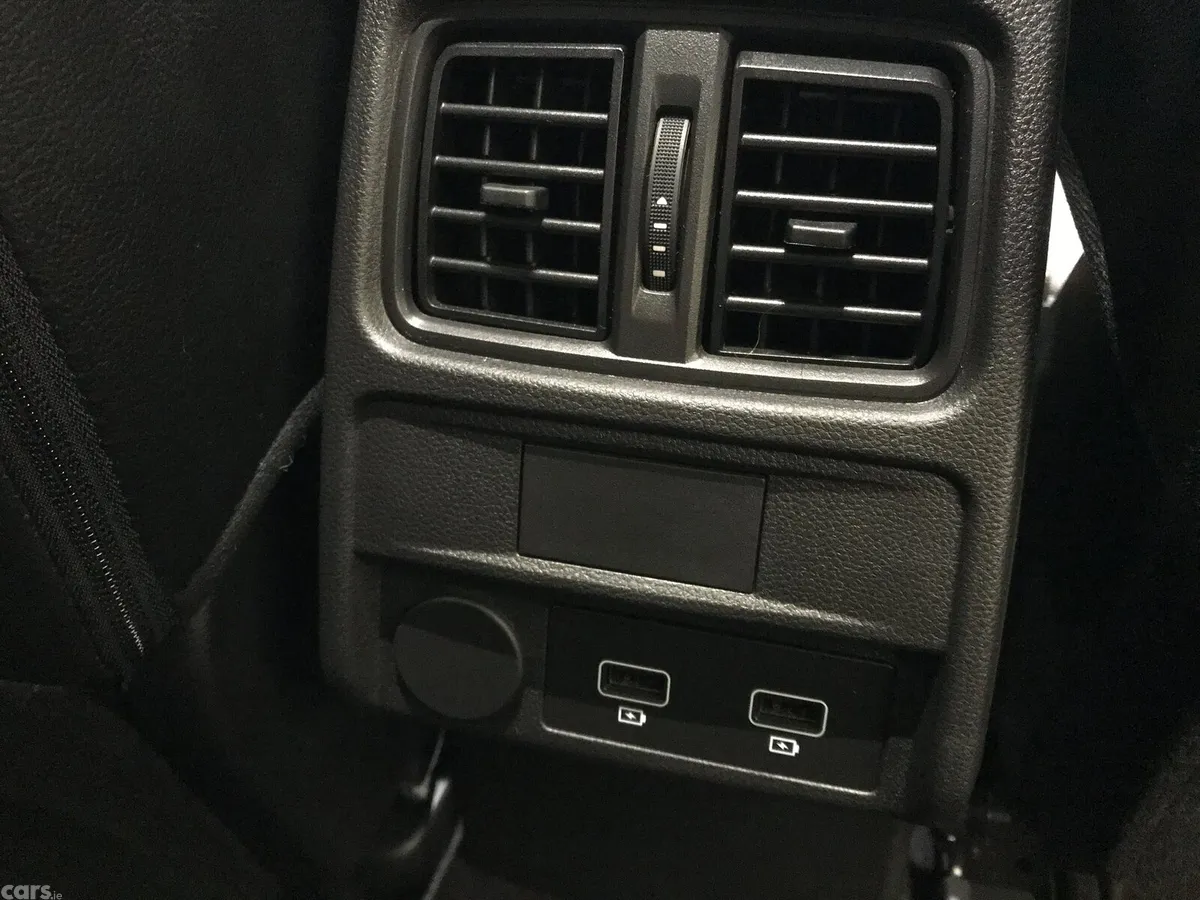 Renault Arkana Hatchback, Petrol, 2023, Red