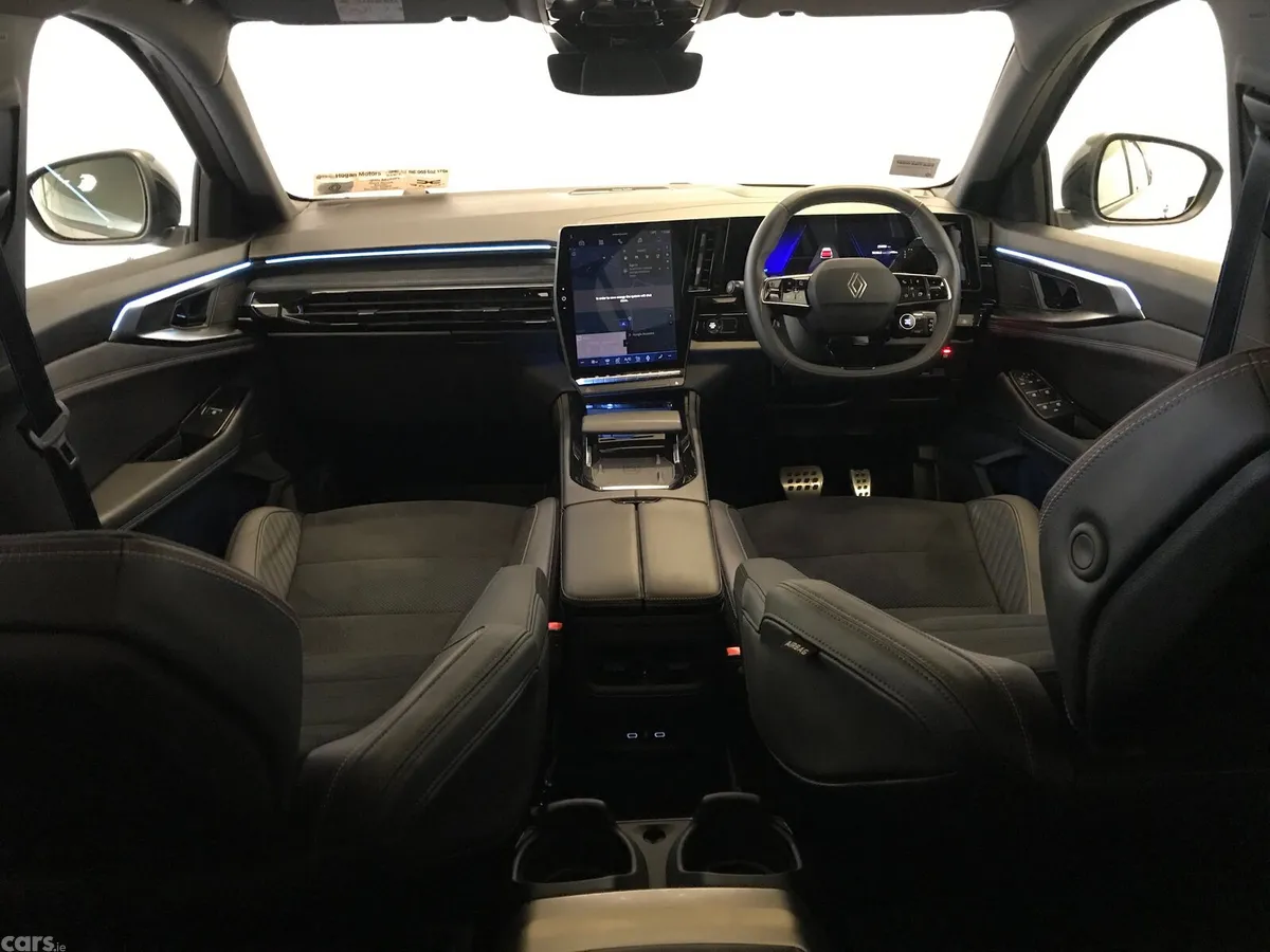 Renault Rafale SUV, Petrol Hybrid, 2024, Grey