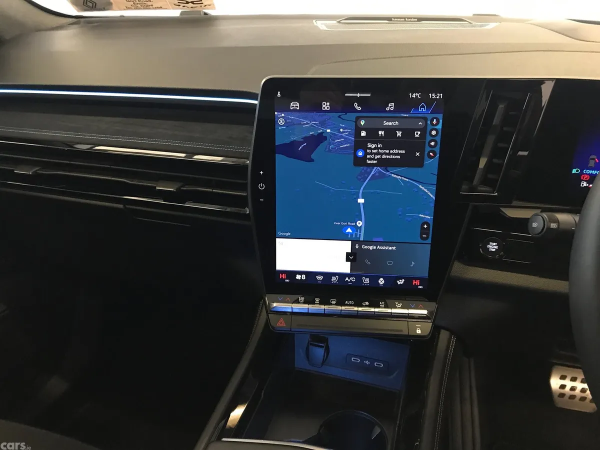 Renault Rafale SUV, Petrol Hybrid, 2024, Grey