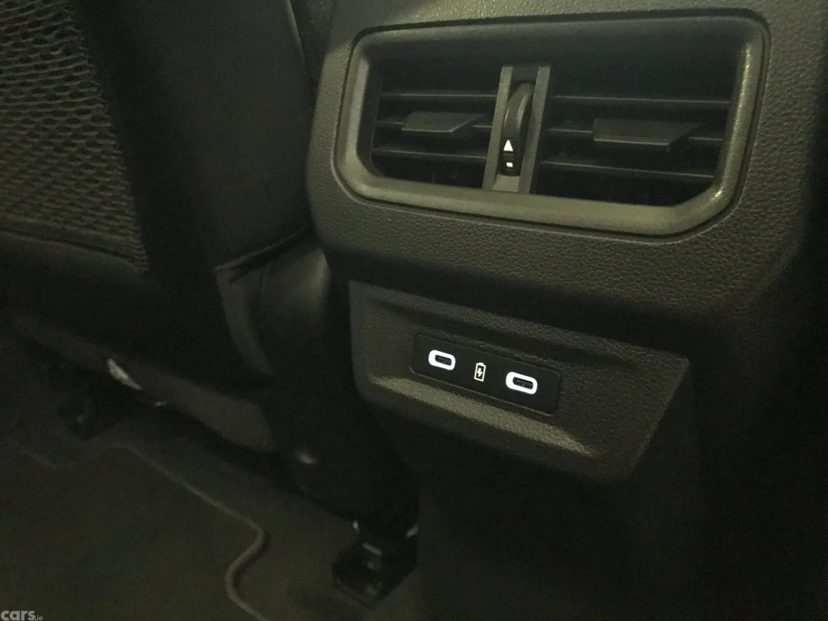 Renault Rafale SUV, Petrol Hybrid, 2024, Grey