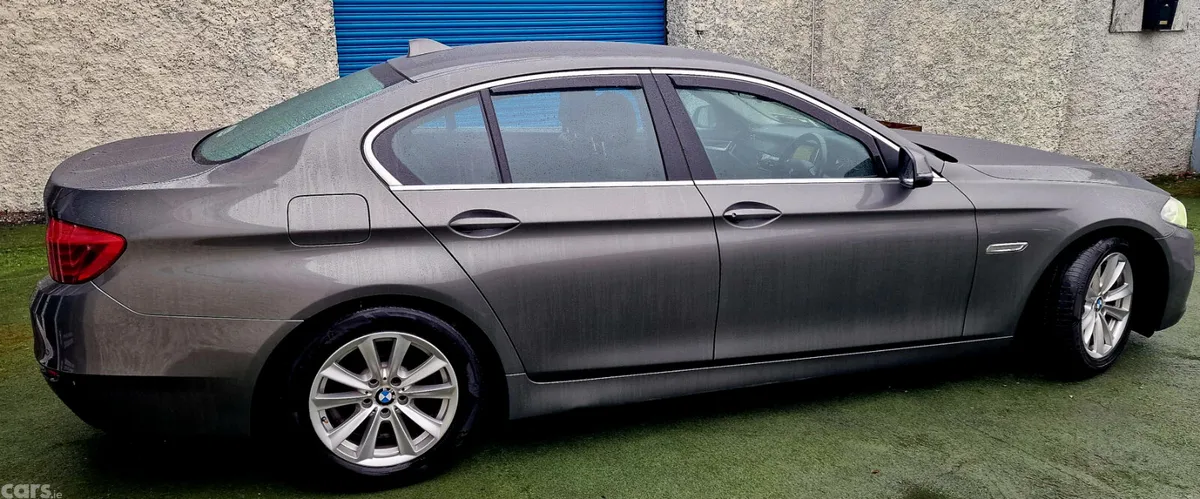 BMW 5-Series Saloon, Diesel, 2014, Grey