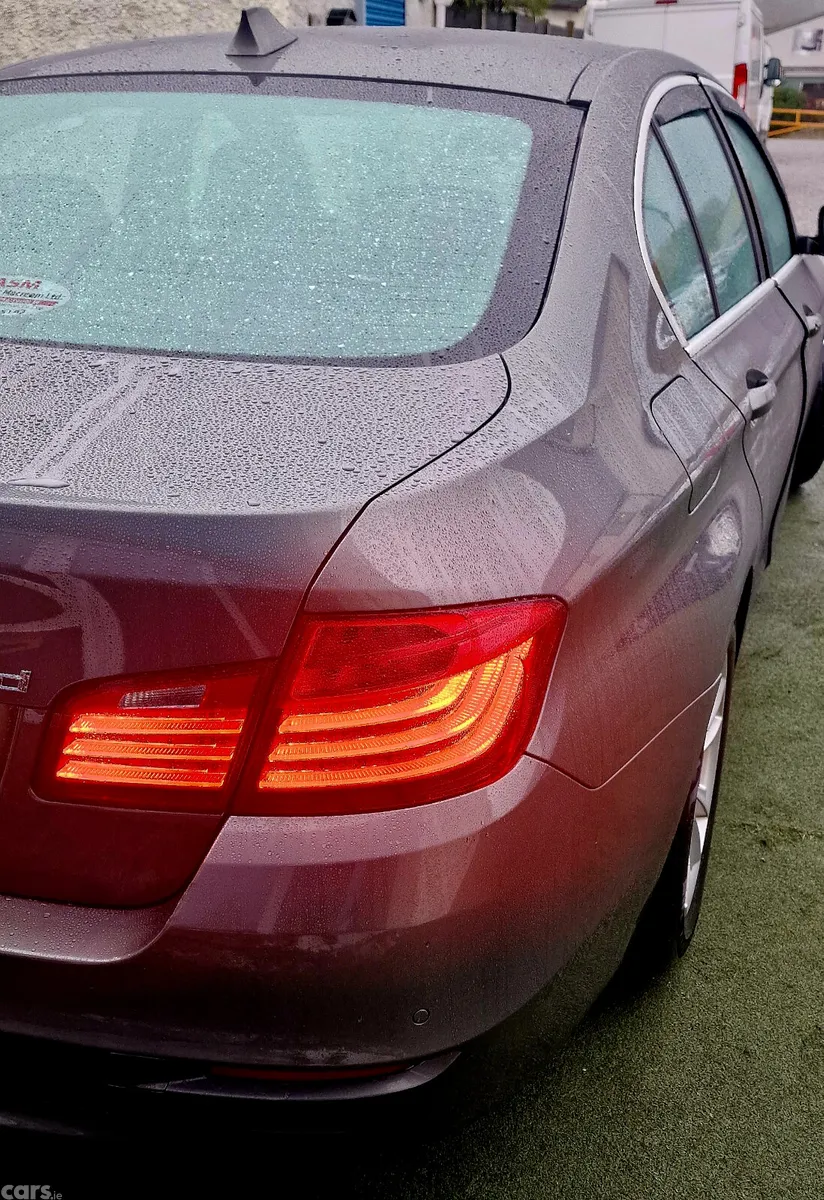 BMW 5-Series Saloon, Diesel, 2014, Grey