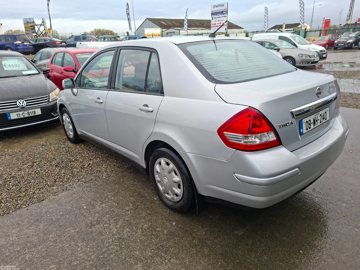 Nissan Tiida Saloon, Diesel, 2008, Silver
