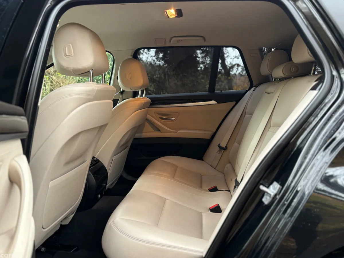 BMW 5-Series Estate/Jeep, Diesel, 2015, Black