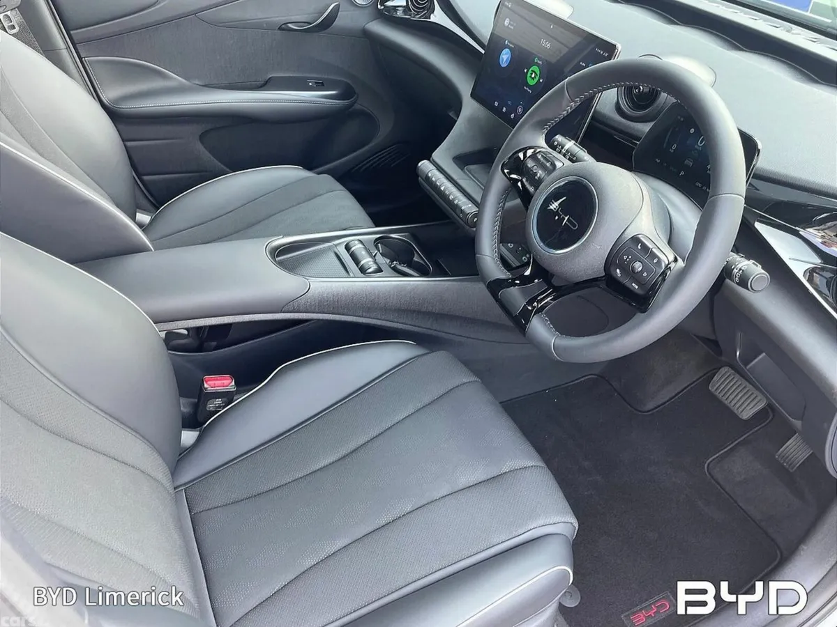 BYD DOLPHIN Hatchback, Electric, 2026, Silver