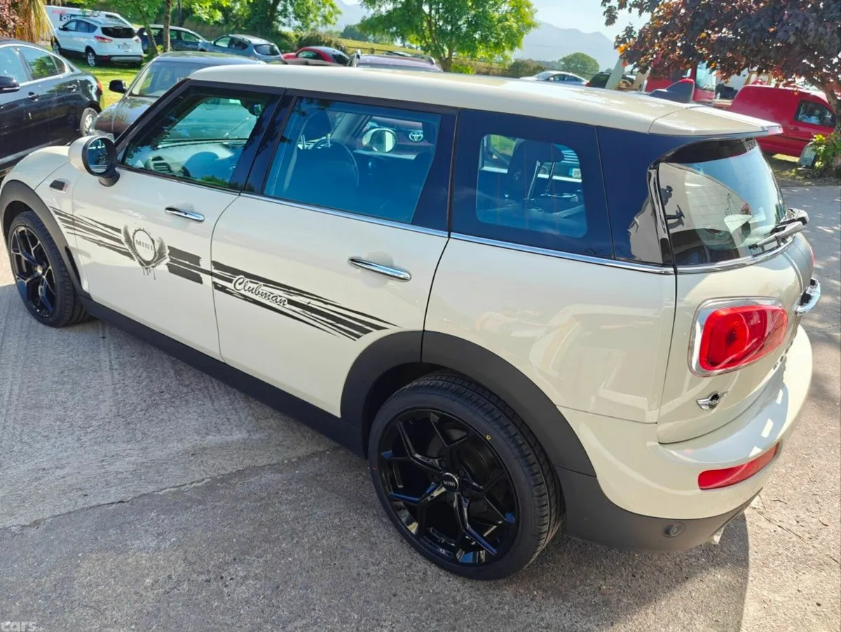 Mini Clubman Hatchback, Diesel, 2016, White