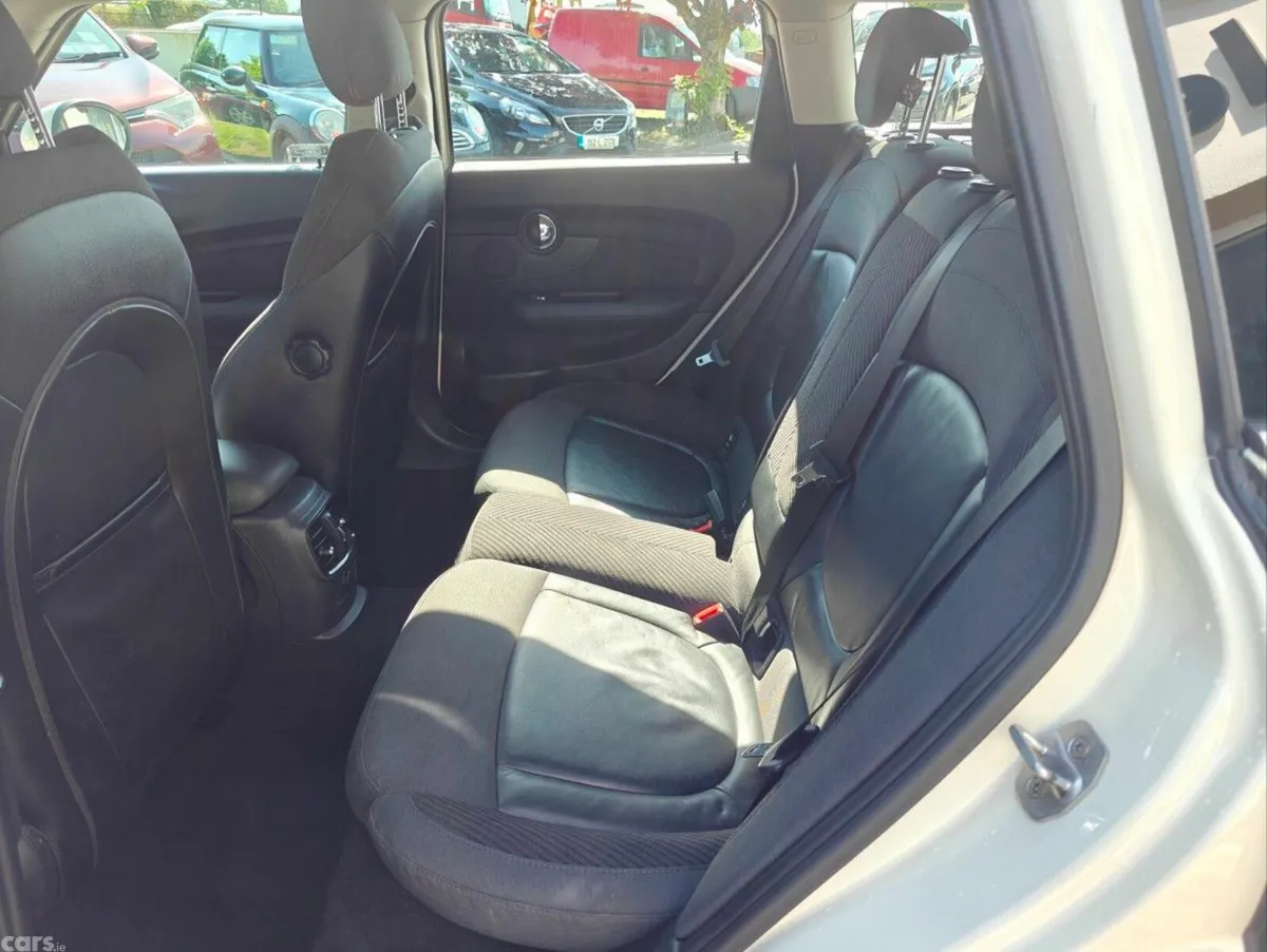 Mini Clubman Hatchback, Diesel, 2016, White