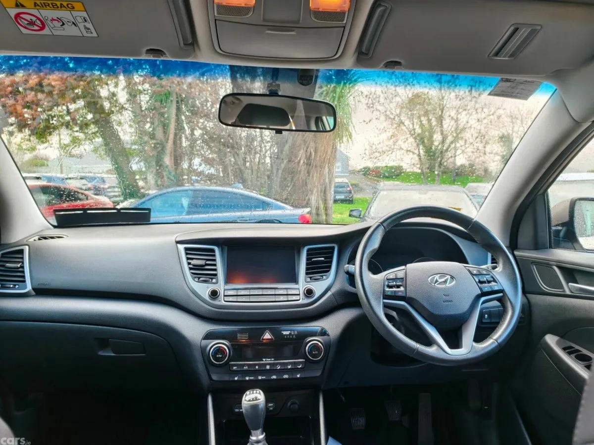 Hyundai Tucson SUV, Diesel, 2016, White