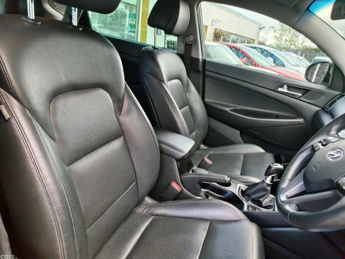 Hyundai Tucson SUV, Diesel, 2016, White