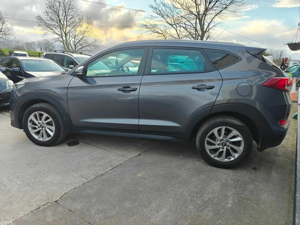 Hyundai Tucson SUV, Diesel, 2016, Grey