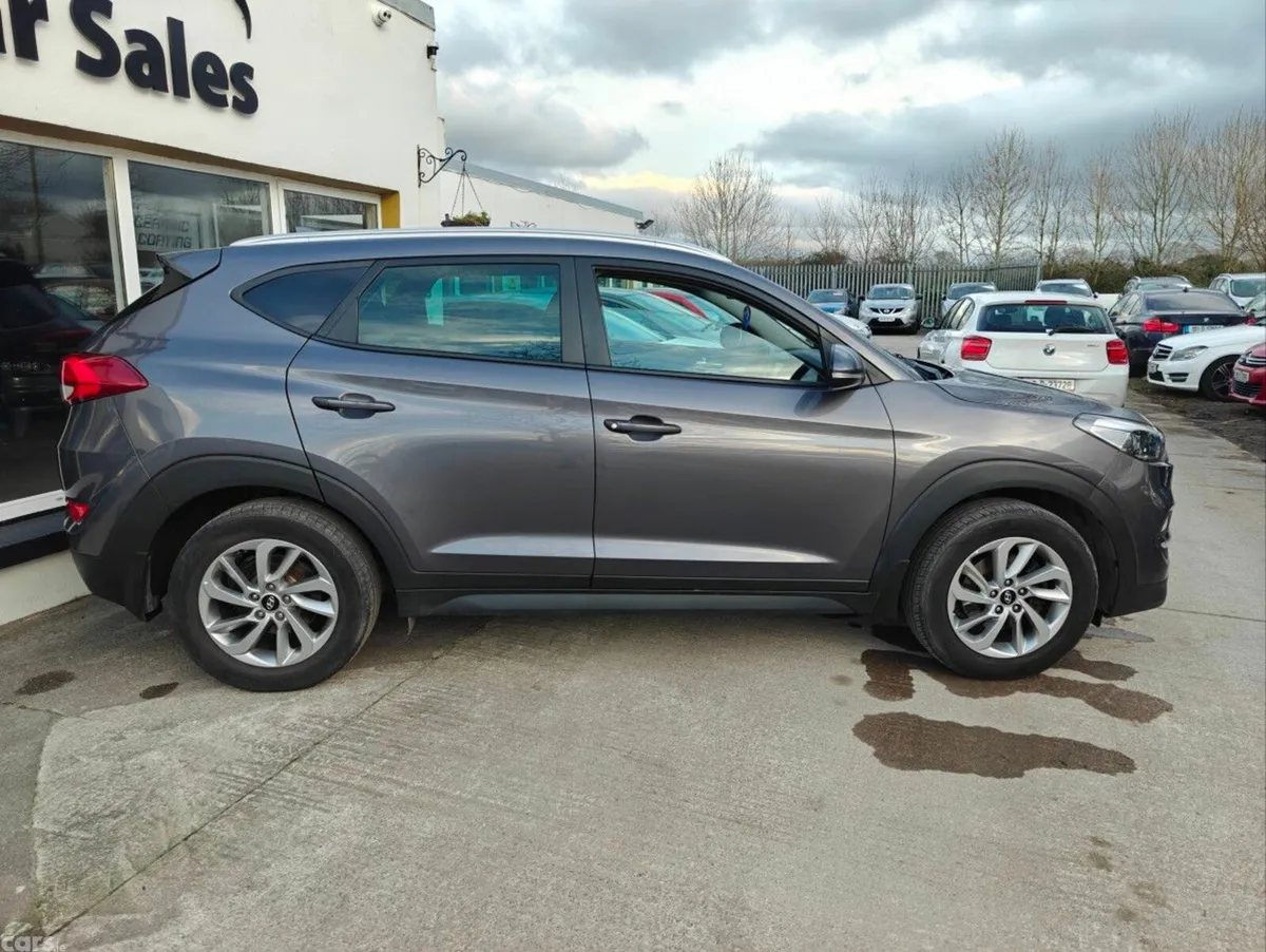 Hyundai Tucson SUV, Diesel, 2016, Grey