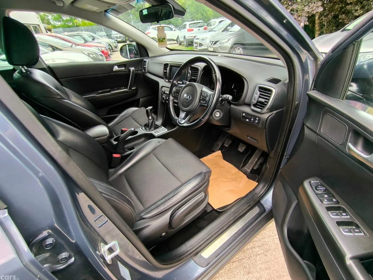 Kia Sportage SUV, Diesel, 2016, Blue