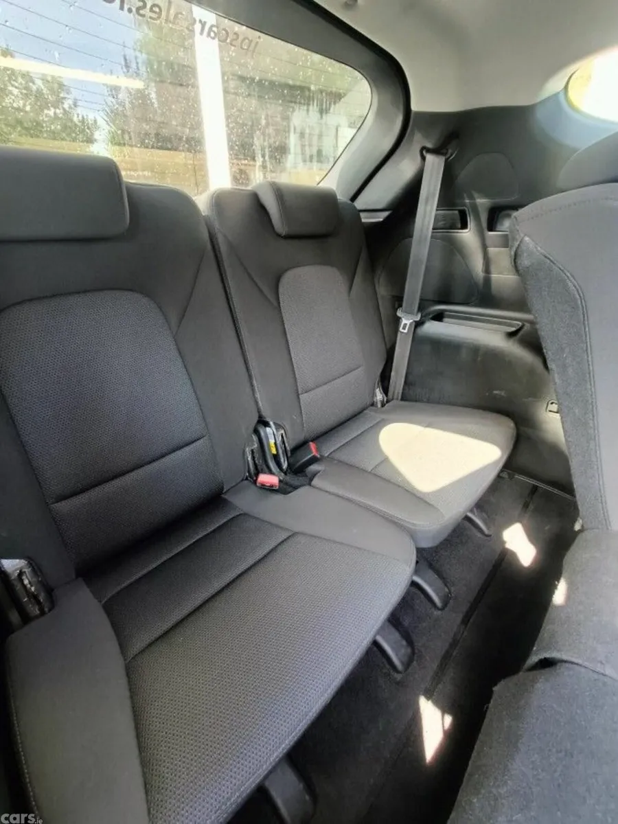 Hyundai Santa Fe SUV, Diesel, 2014, Silver