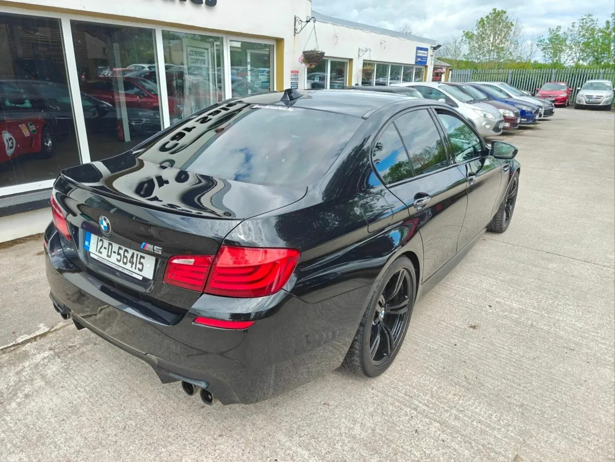 BMW M5 Saloon, Petrol, 2012, Black