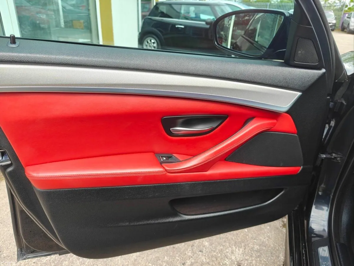 BMW M5 Saloon, Petrol, 2012, Black