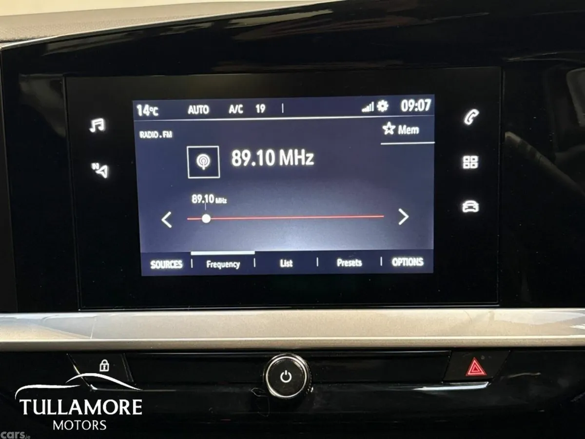 Opel Mokka SUV, Petrol Hybrid, 2025, Red
