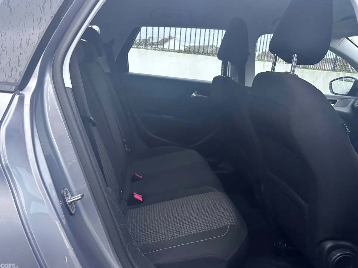 Peugeot 308 Estate, Diesel, 2018, Grey