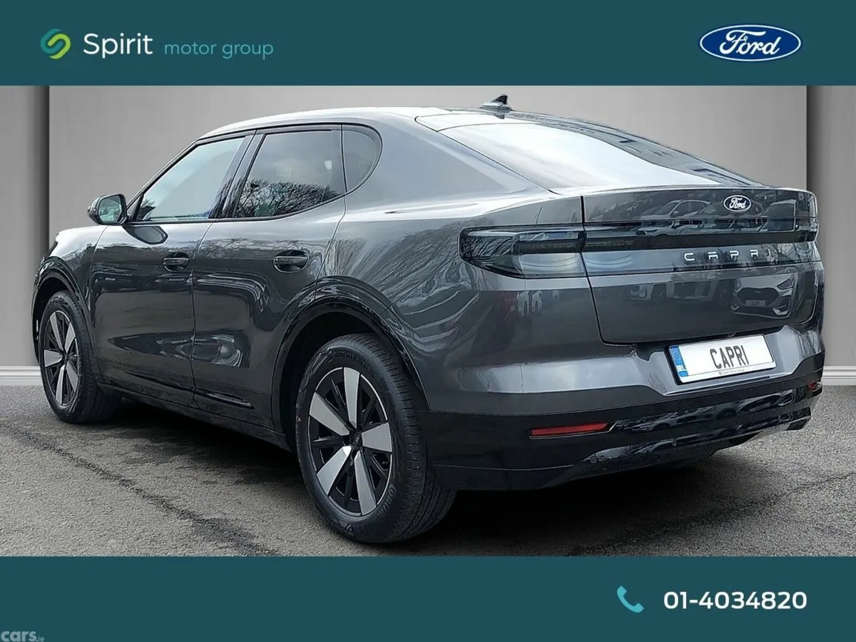 Ford Capri MPV, Electric, 2026, Grey