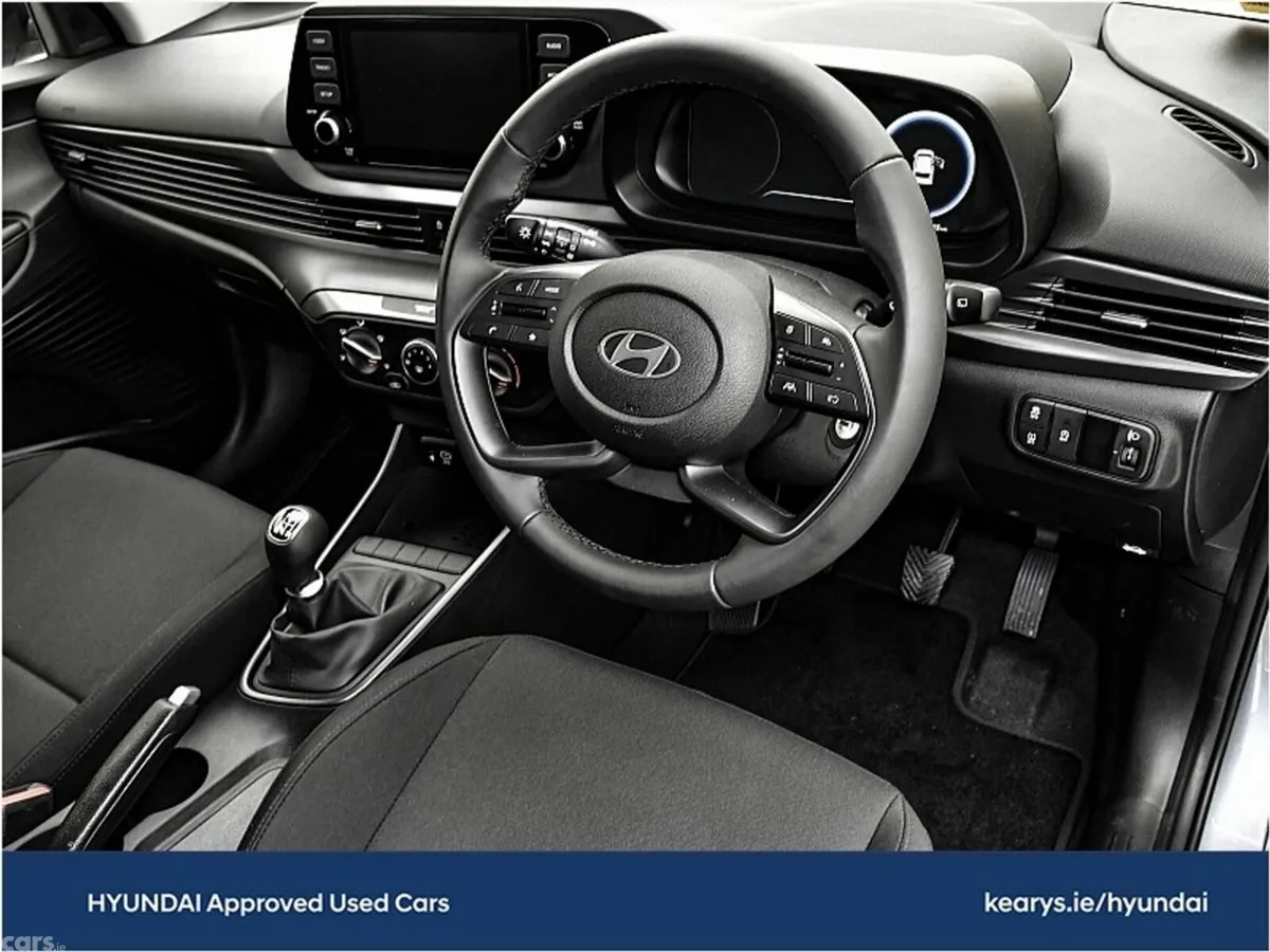 Hyundai i20 Hatchback, Petrol, 2025, Blue