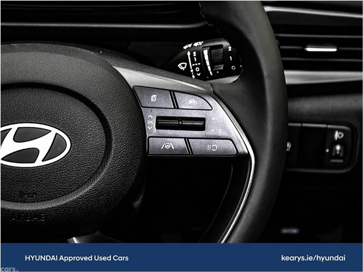 Hyundai i20 Hatchback, Petrol, 2025, Blue