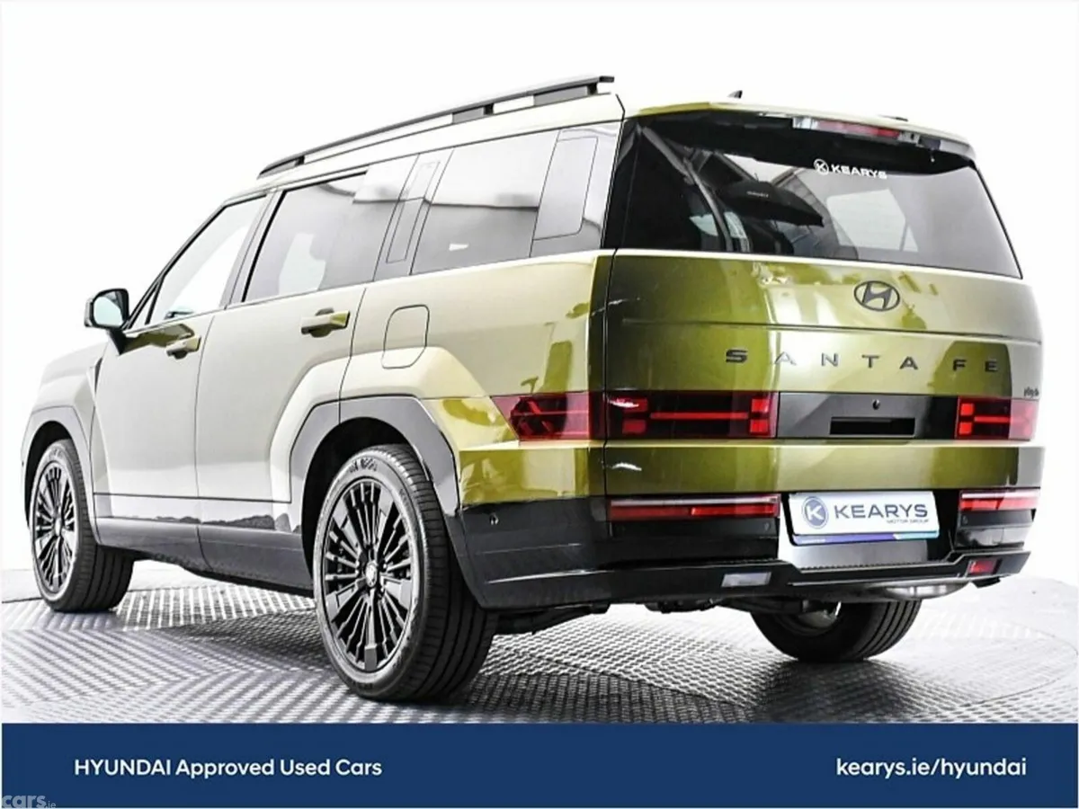 Hyundai Santa Fe SUV, Petrol Plug-in Hybrid, 2027, Green