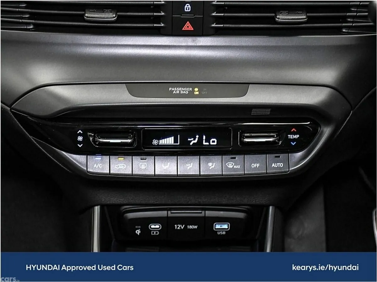 Hyundai Bayon SUV, Petrol, 2027, Blue