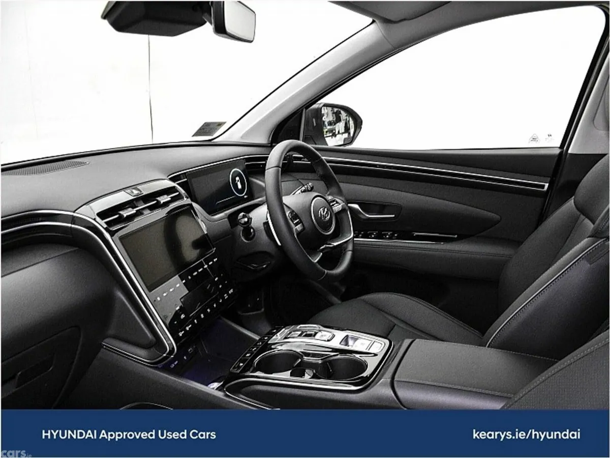 Hyundai Tucson SUV, Petrol Hybrid, 2023, White