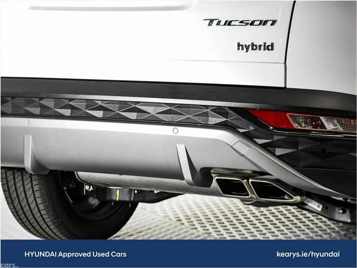 Hyundai Tucson SUV, Petrol Hybrid, 2023, White