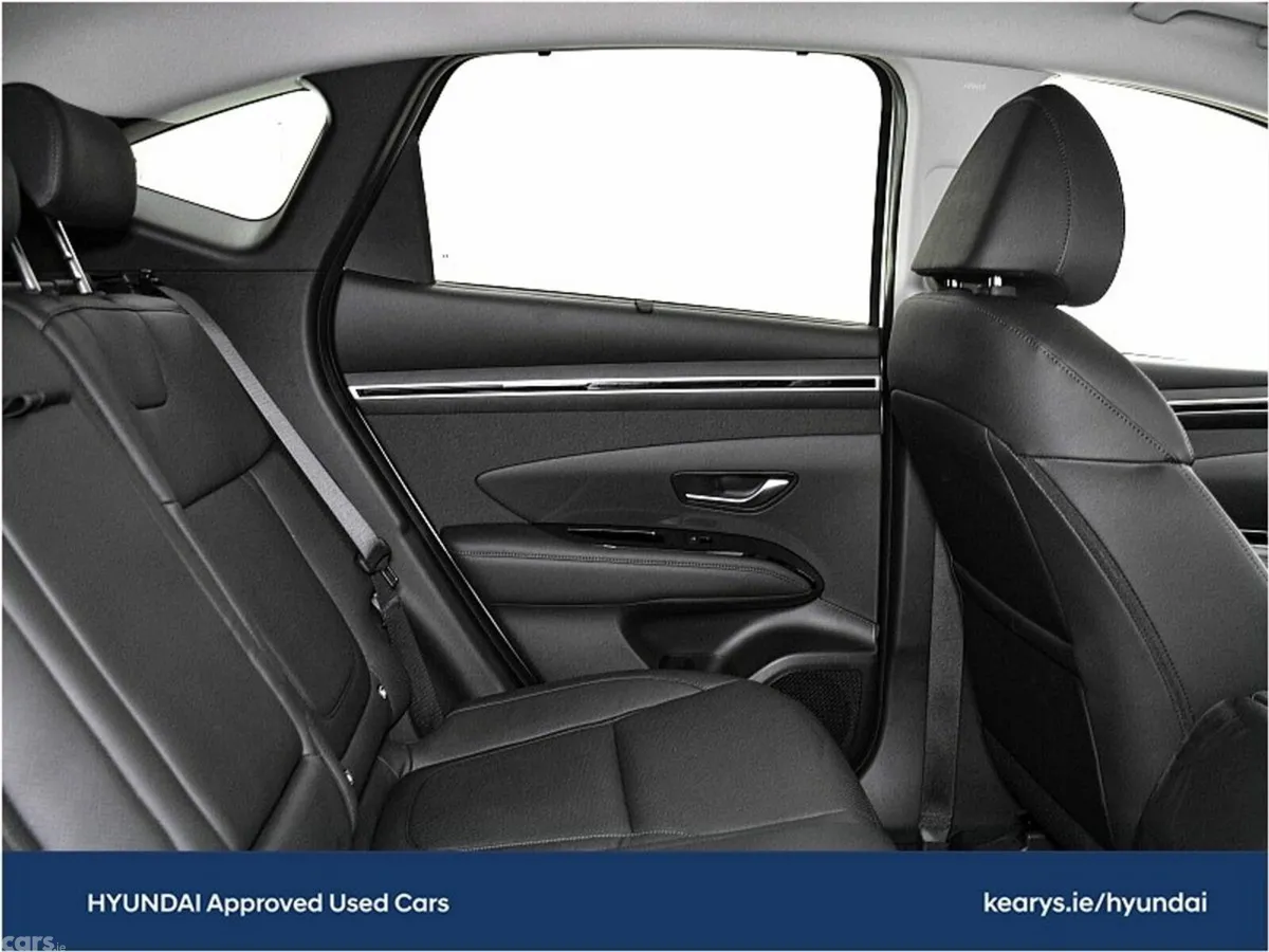 Hyundai Tucson SUV, Petrol Hybrid, 2023, White