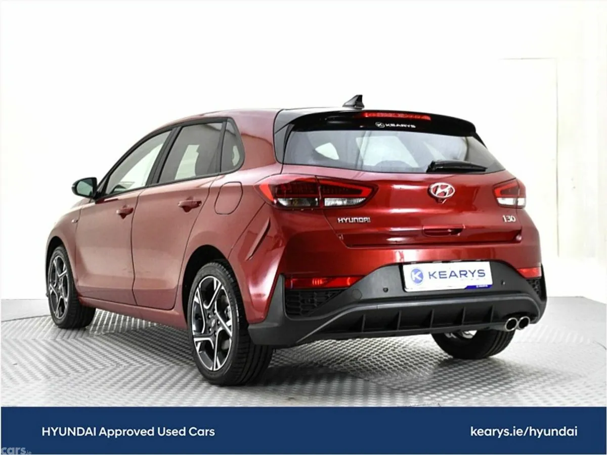 Hyundai i30 Hatchback, Petrol, 2027, Red