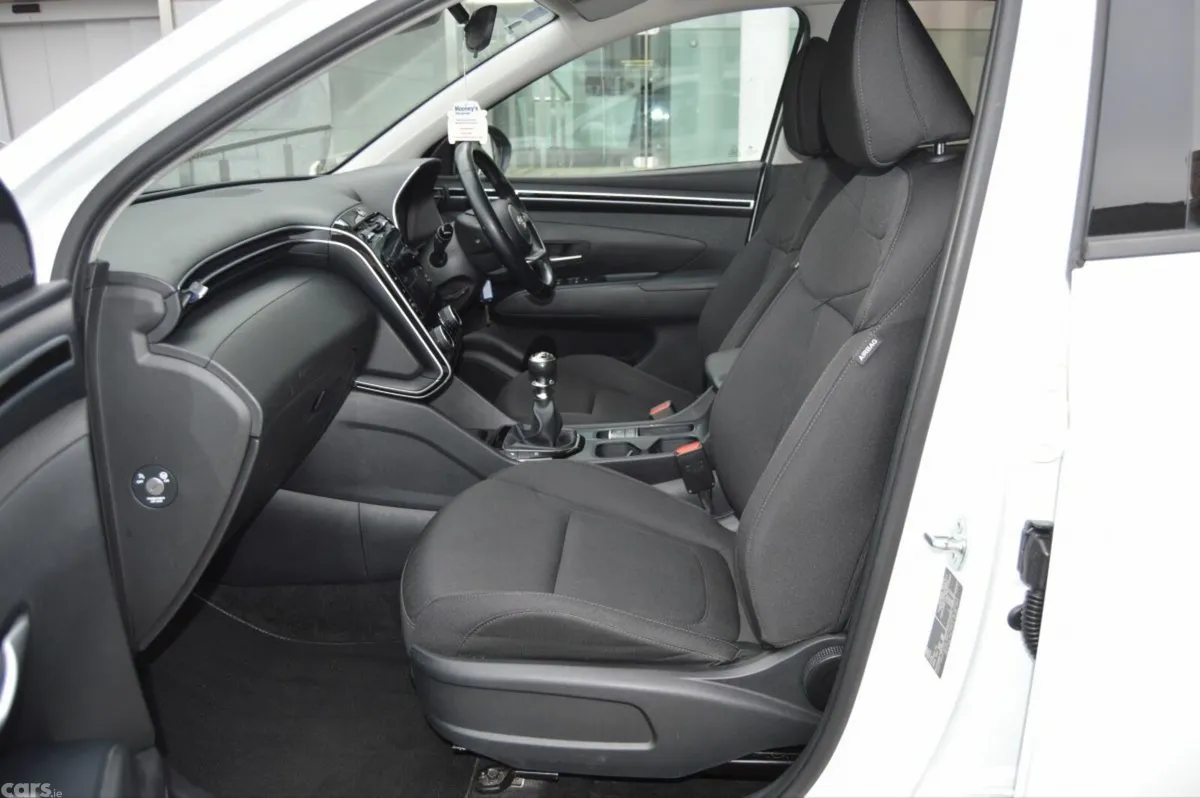 Hyundai Tucson SUV, Diesel, 2021, White