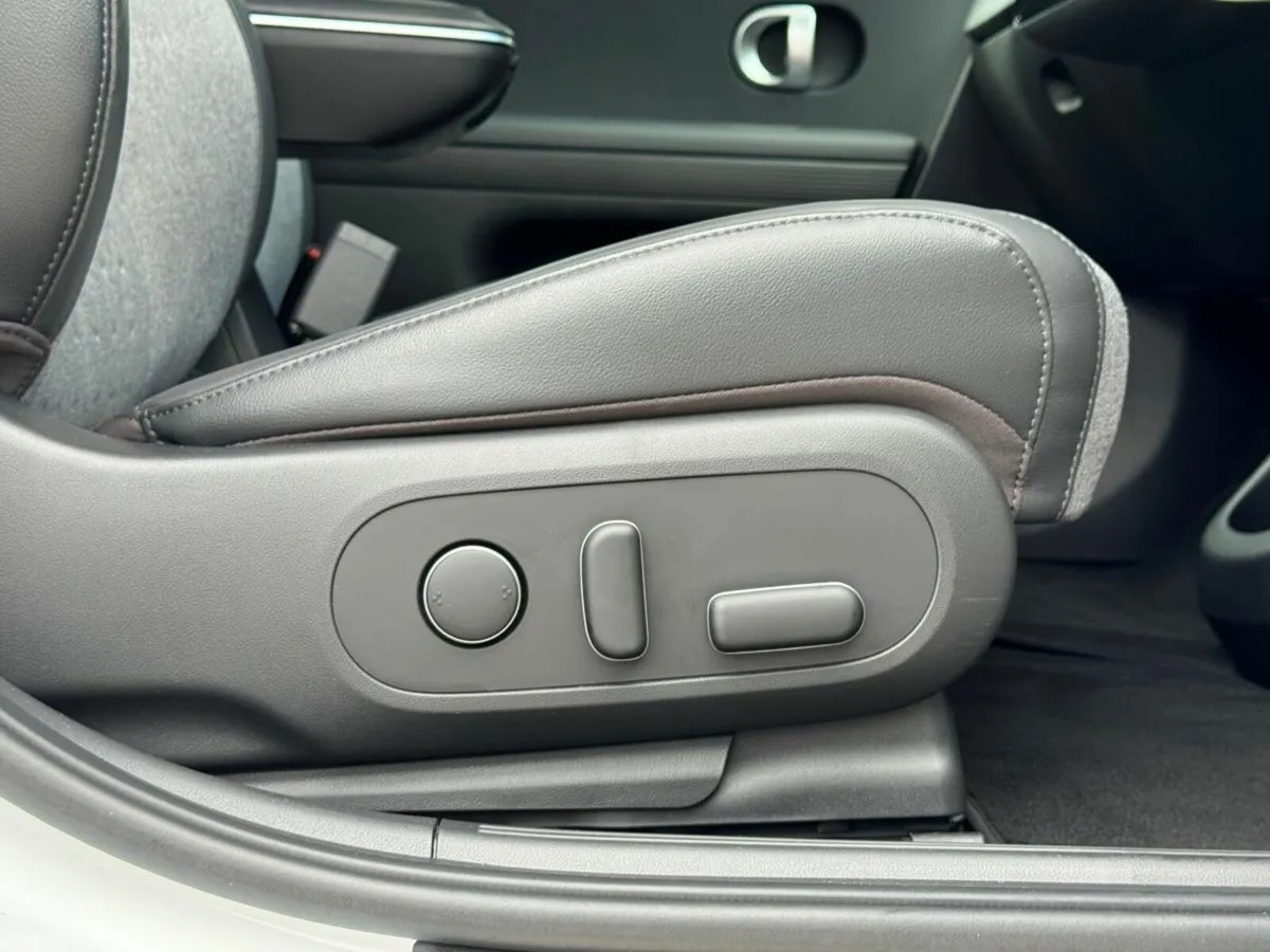 Hyundai IONIQ 5 MPV, Electric, 2024, White