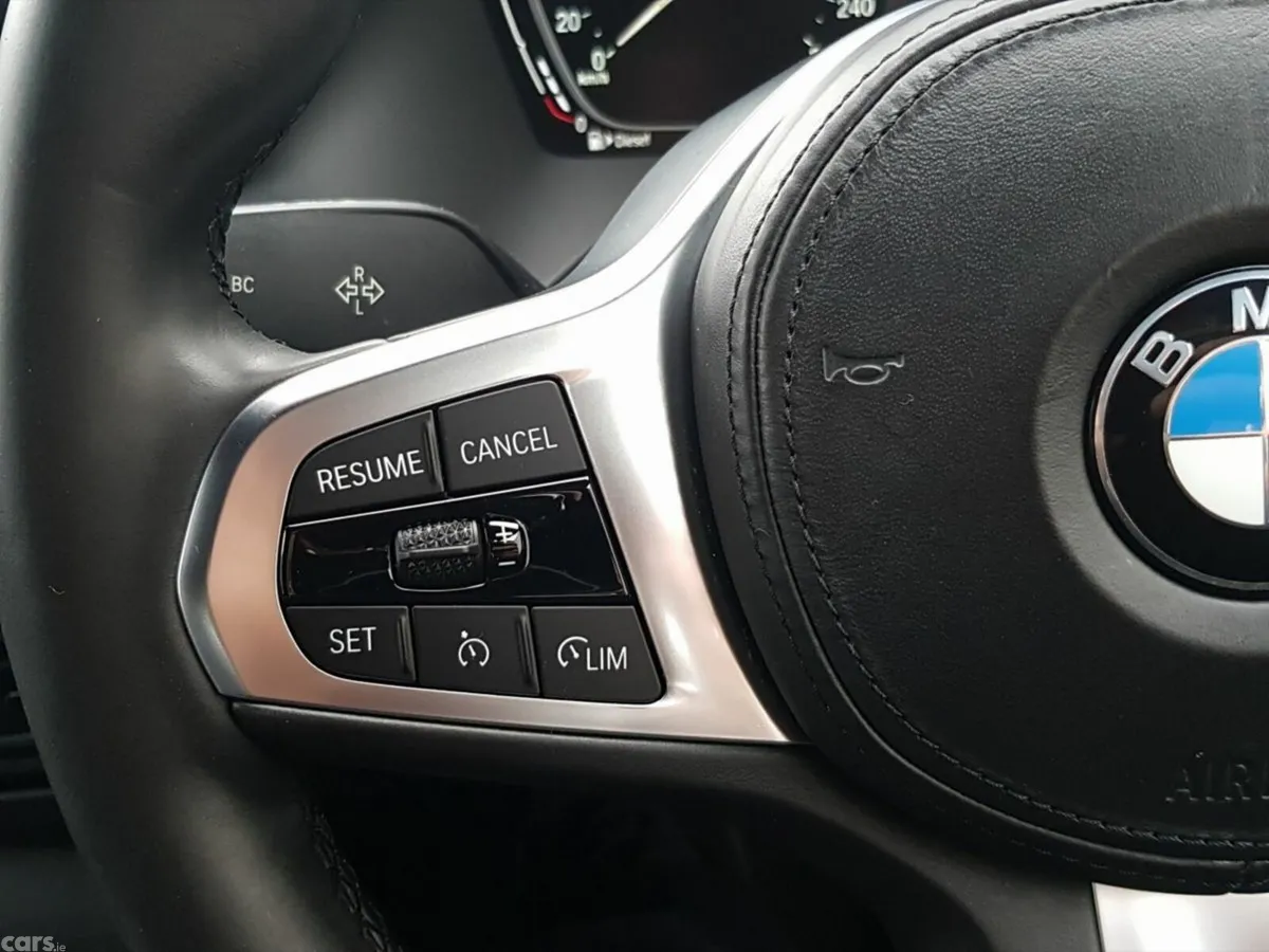 BMW 1-Series Hatchback, Diesel, 2020, Blue
