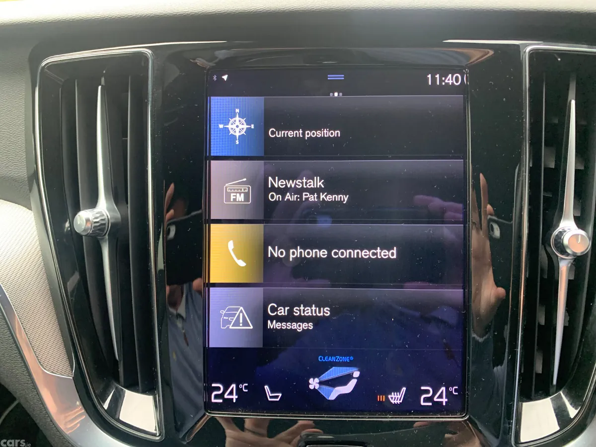 Volvo V60 Estate, Diesel, 2021, Blue