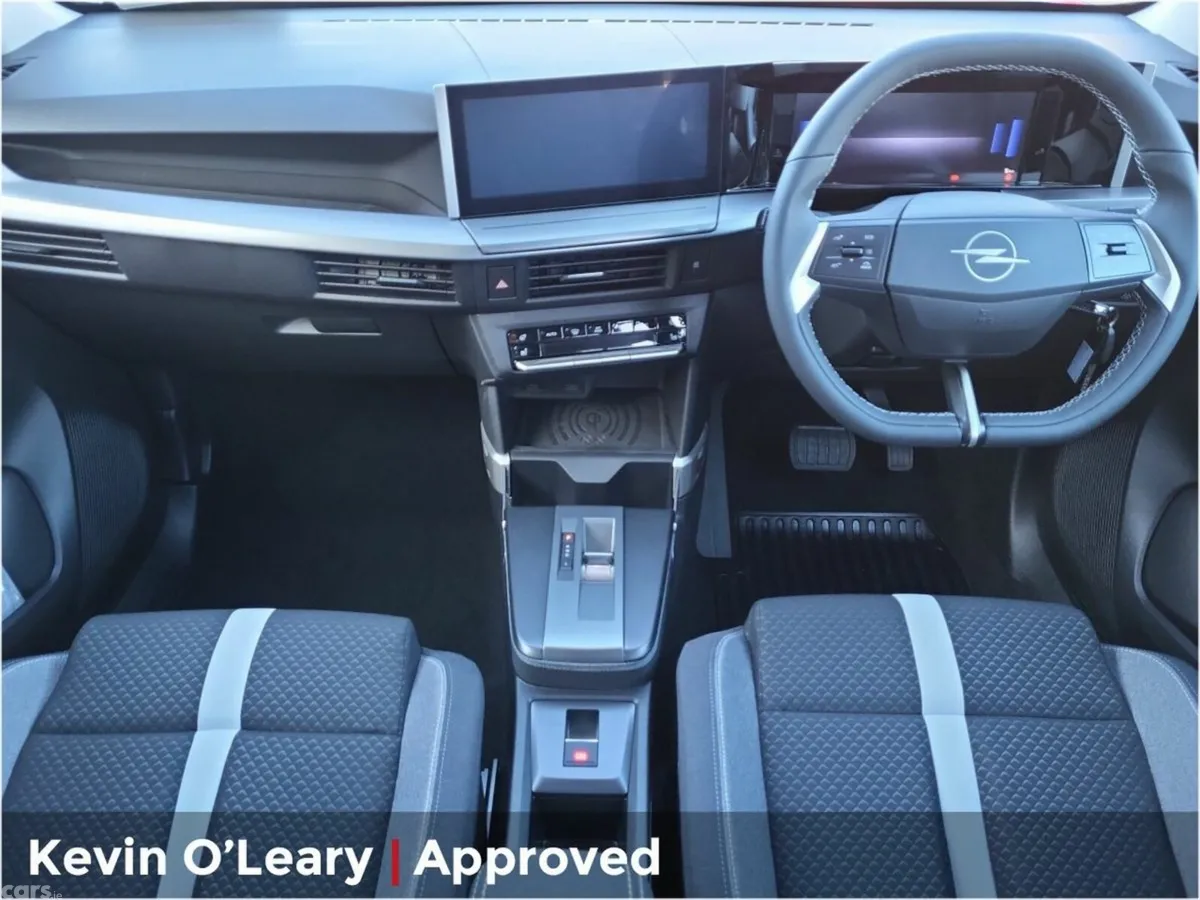 Opel Frontera SUV, Petrol Hybrid, 2026, Blue