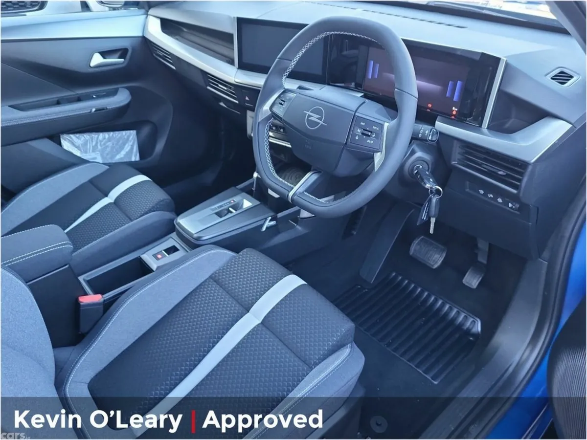 Opel Frontera SUV, Petrol Hybrid, 2026, Blue