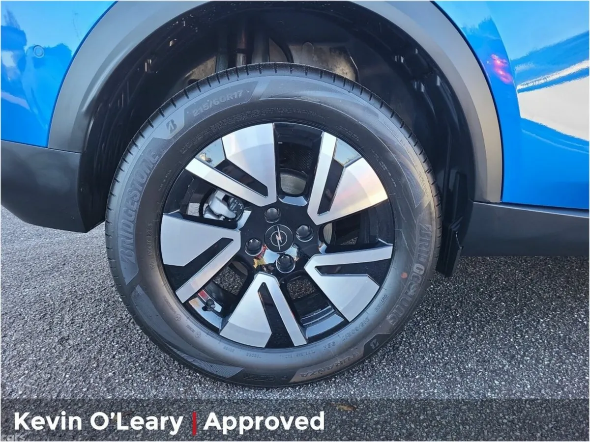 Opel Frontera SUV, Petrol Hybrid, 2026, Blue