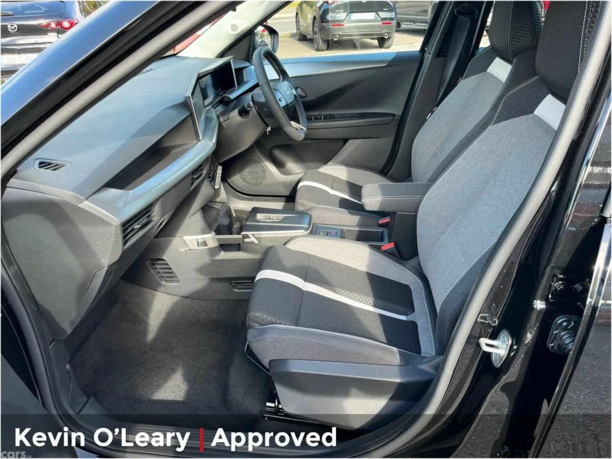Opel Frontera SUV, Petrol Hybrid, 2026, Black