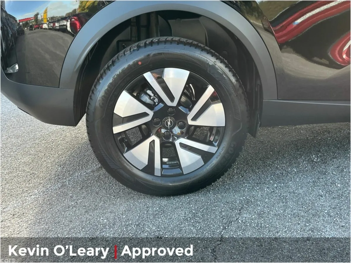 Opel Frontera SUV, Petrol Hybrid, 2026, Black