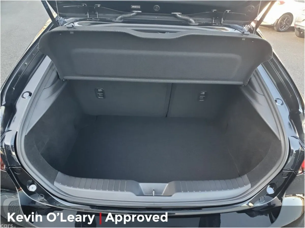 Mazda Mazda3 Hatchback, Petrol, 2026, Black