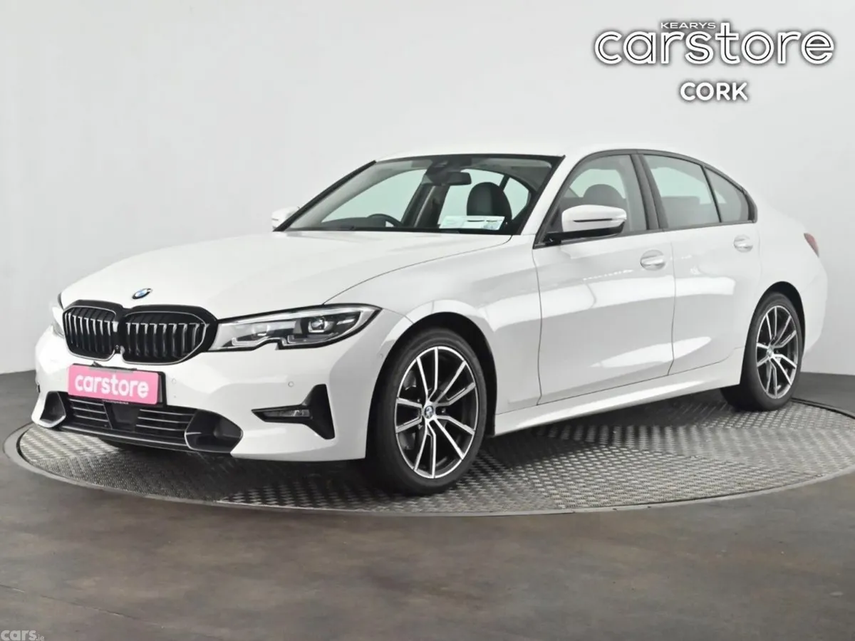 BMW 3-Series Saloon, Diesel, 2019, White