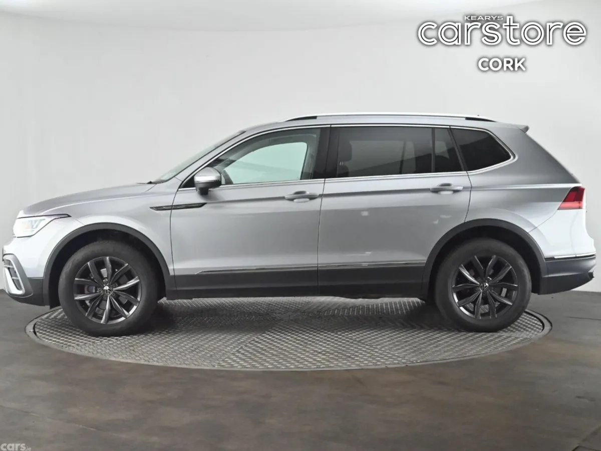 Volkswagen Tiguan Allspace SUV, Diesel, 2023, Grey
