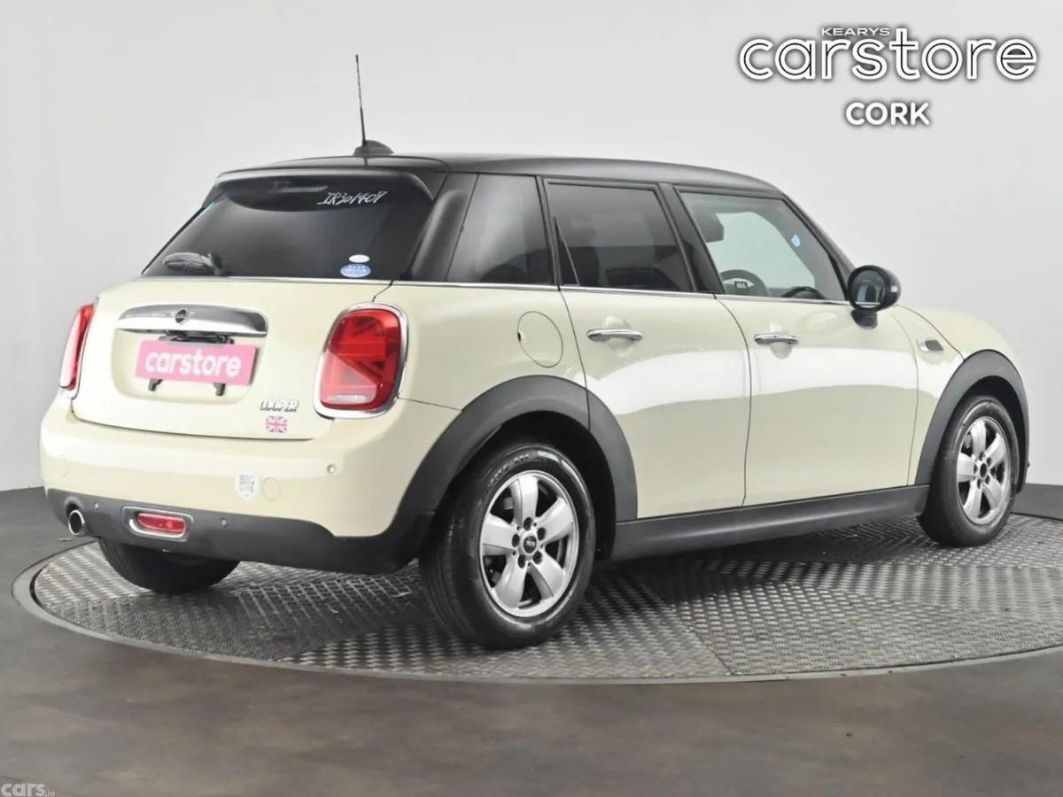 Mini Cooper Hatchback, Petrol, 2018, White