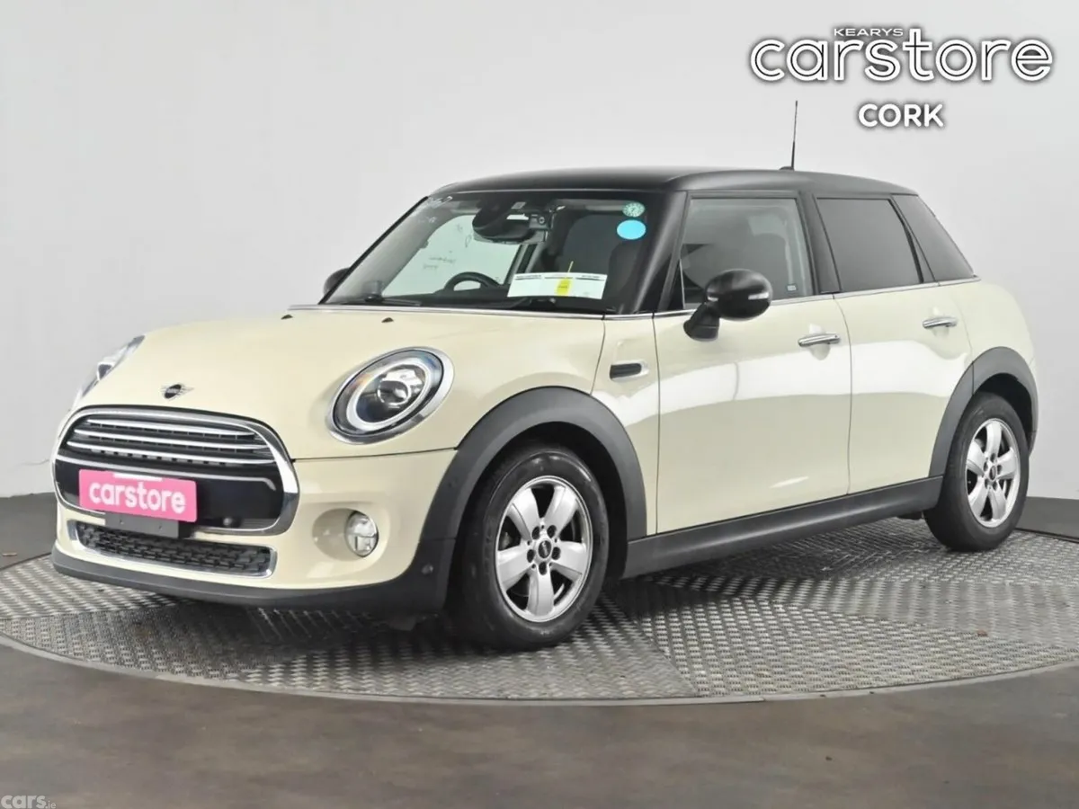 Mini Cooper Hatchback, Petrol, 2018, White