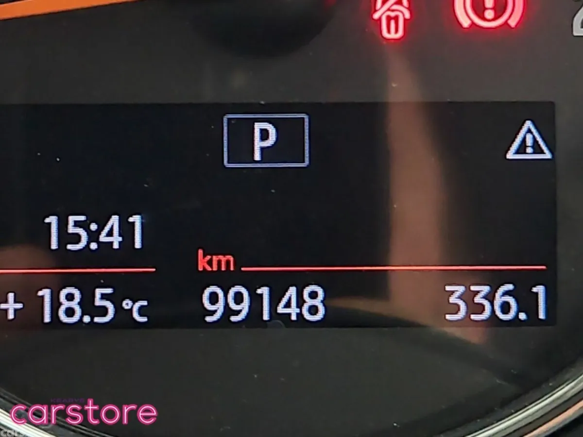 Mini Cooper Hatchback, Petrol, 2018, White
