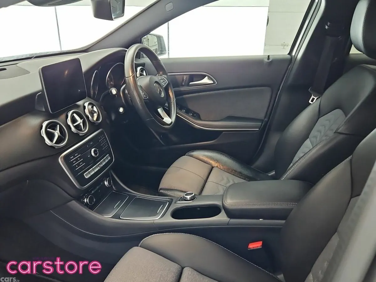 Mercedes-Benz GLA SUV, Petrol, 2017, Grey