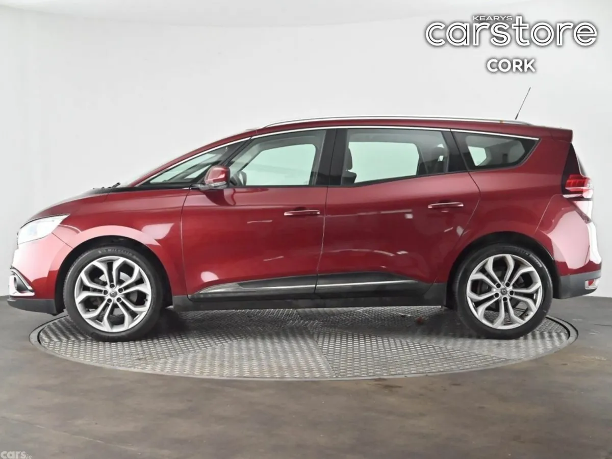 Renault Grand Scenic MPV, Petrol, 2020, Red